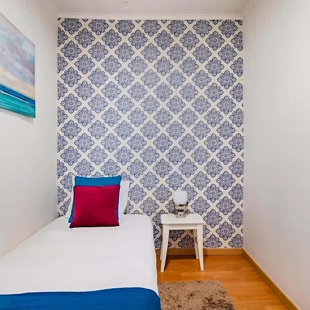 2br Alfama * Лиссабон